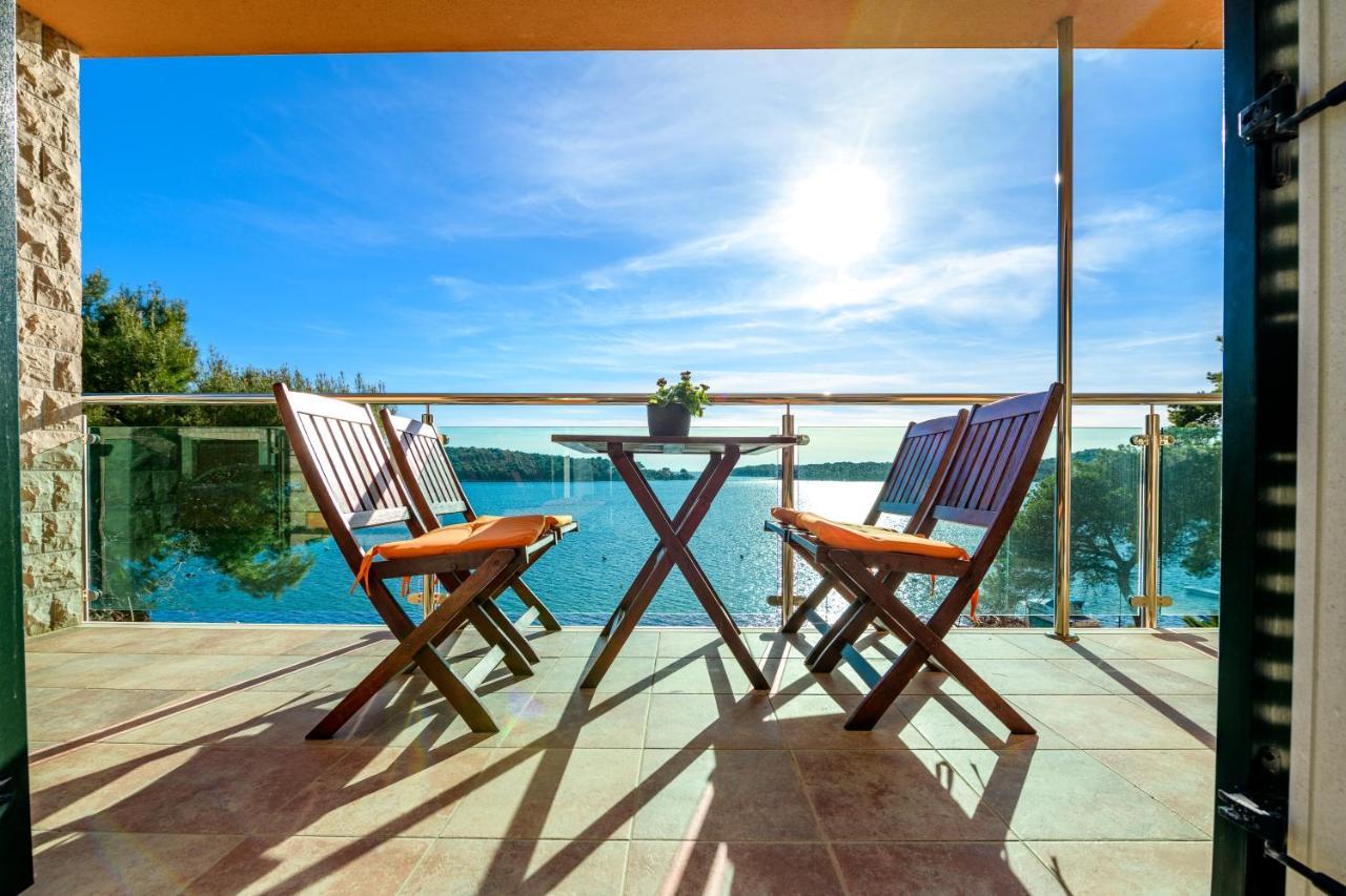 Villa Magnolia Mali Lošinj Esterno foto