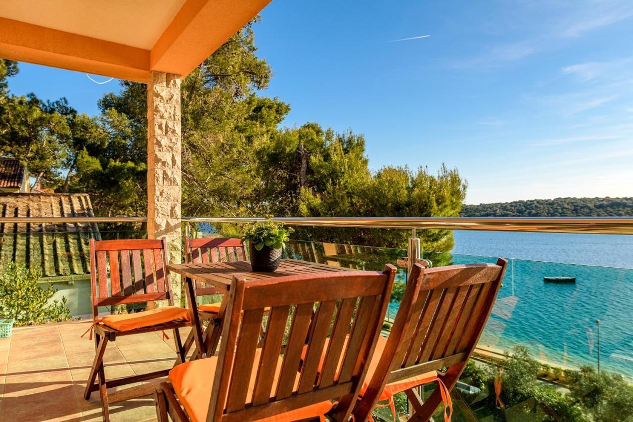 Villa Magnolia Mali Lošinj Esterno foto