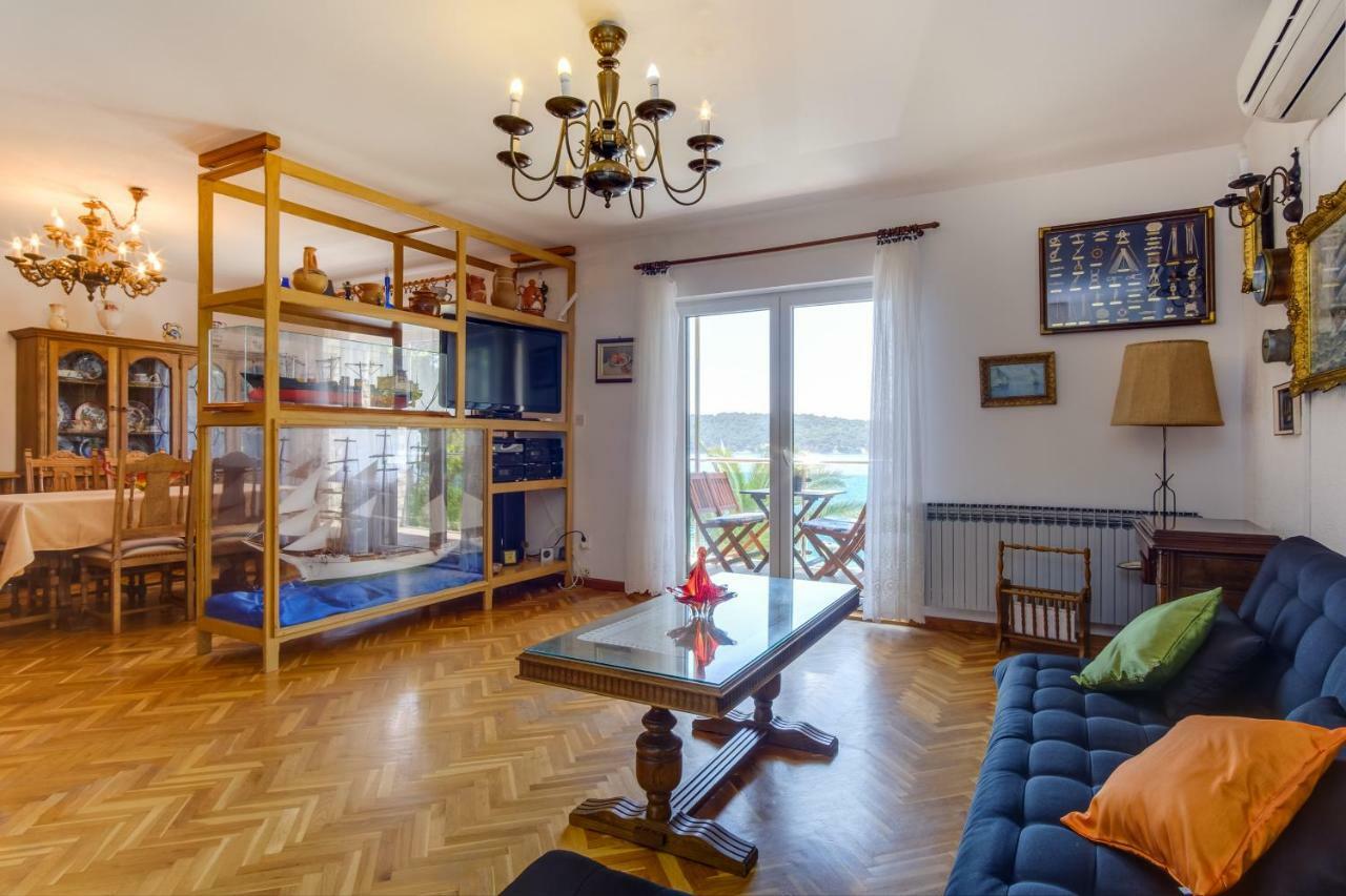 Villa Magnolia Mali Lošinj Esterno foto