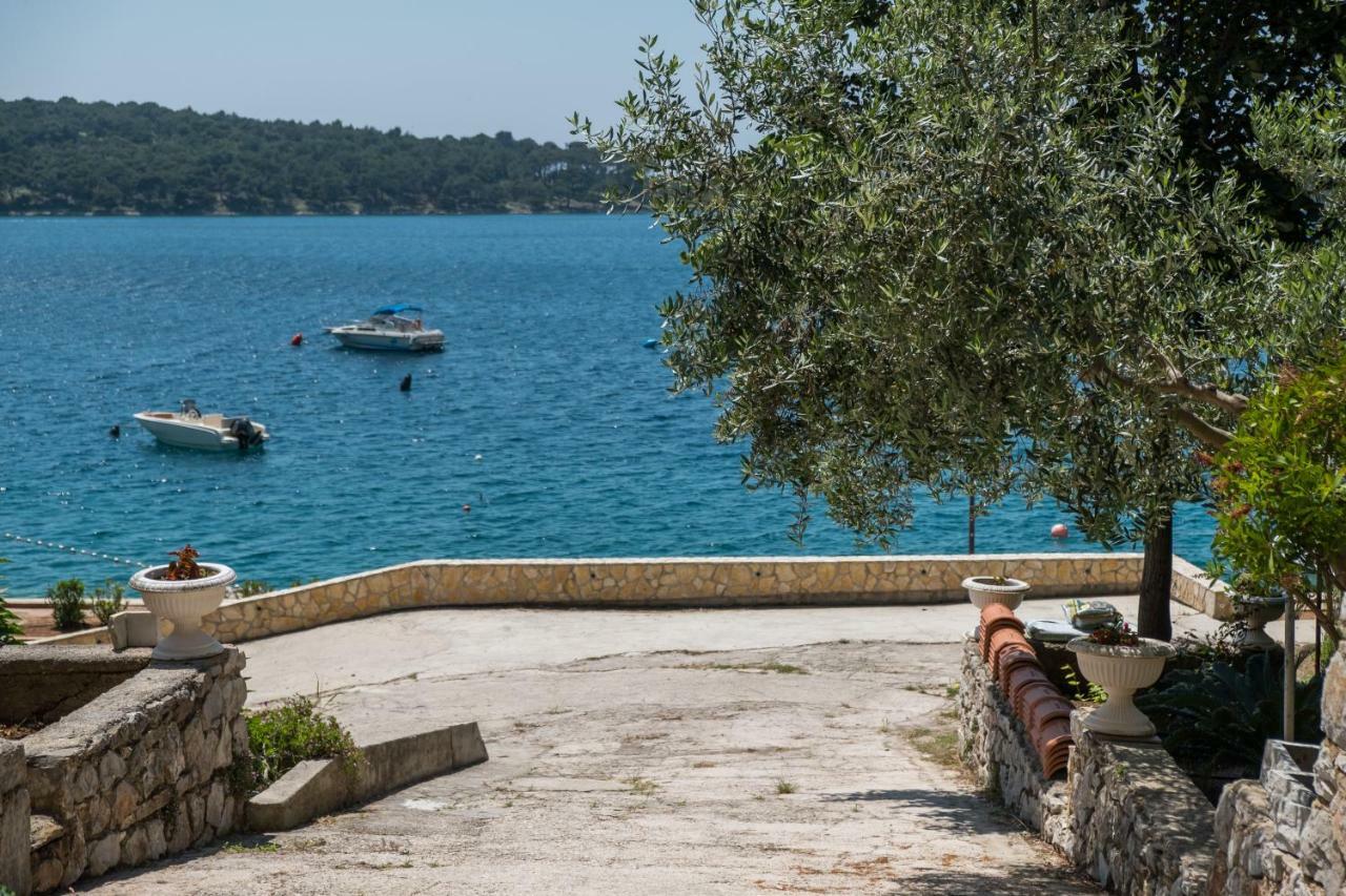 Villa Magnolia Mali Lošinj Esterno foto
