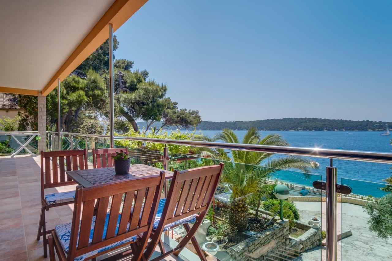 Villa Magnolia Mali Lošinj Esterno foto