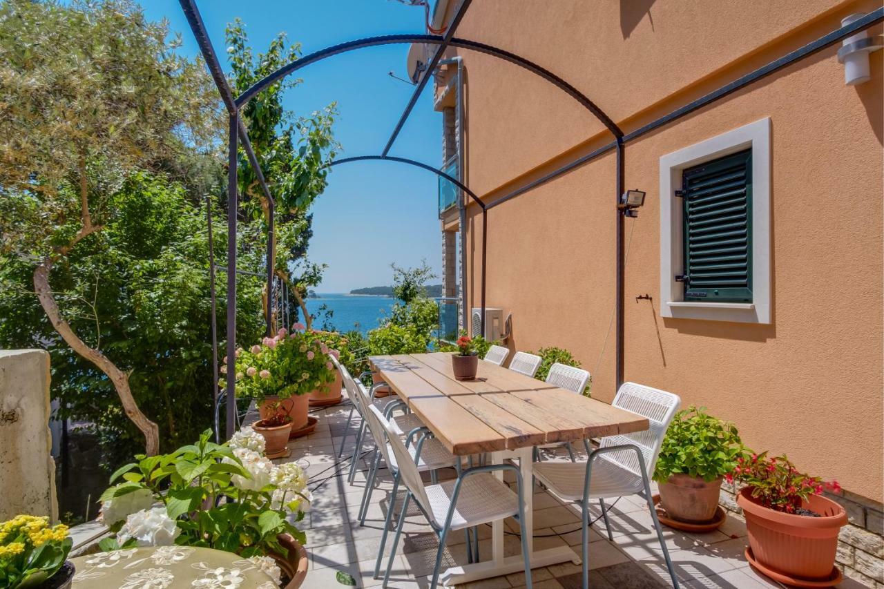 Villa Magnolia Mali Lošinj Esterno foto